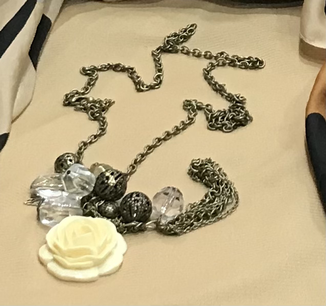 Cream White Necklace- NEC80