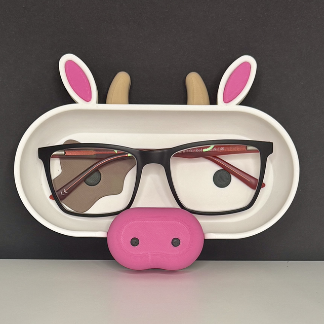 Cow Glasses Holder