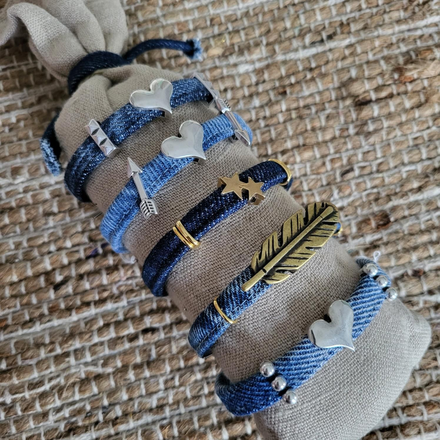 Bracelets Taille S- Q,R,S,T U,V