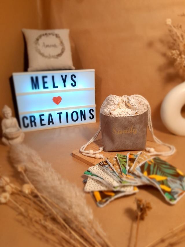 🌿 Pochon élégant avec lingettes réutilisables – Alliez style et écologie ! 🌟