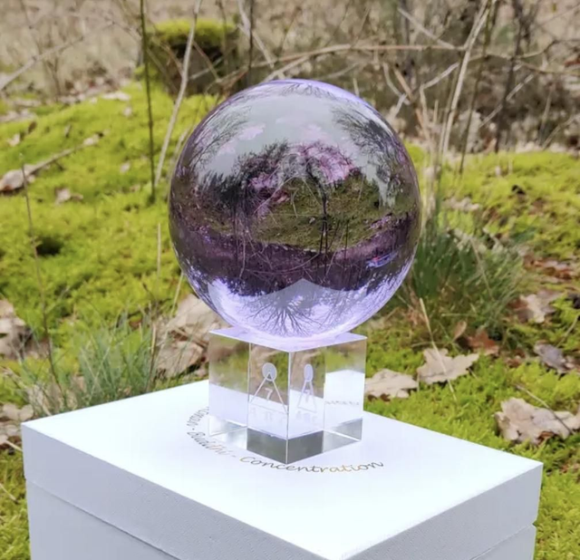 ABC Bol 15cm Incl. voetje en opbergdoos