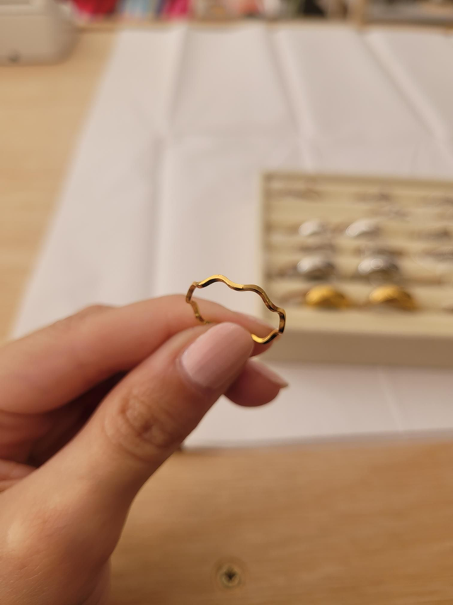 Gold stainless steel wave dainty band ring - Size S - SL-080