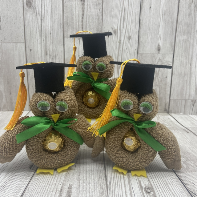 Graduation Owl Flanimal⢠teacher gift