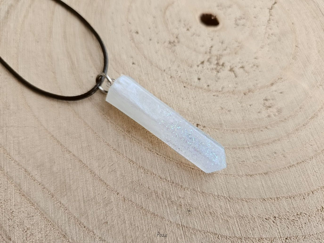 Hexagon White (P024)