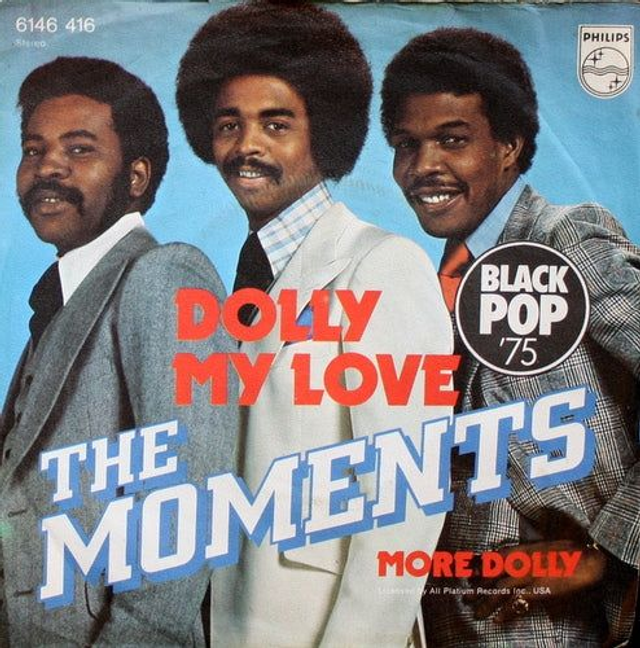 Moments - Dolly My Love