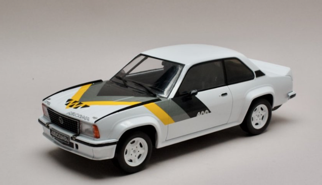 Opel Ascona B400 1982 IXO 1:18