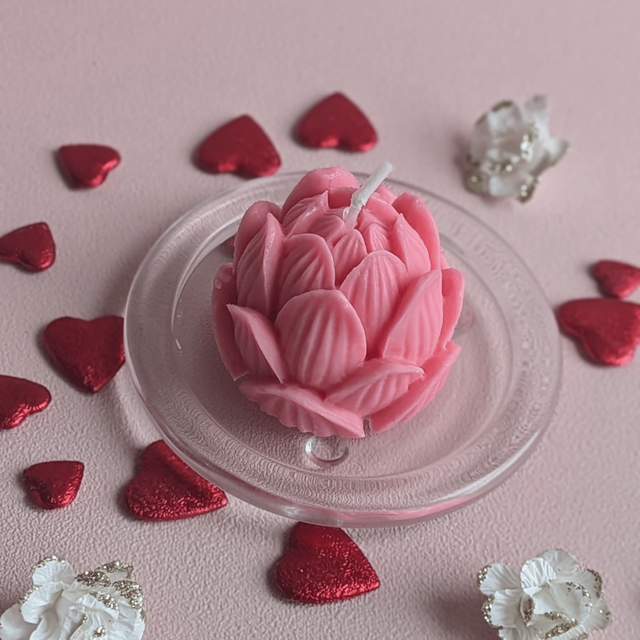 🕯️ Bougie moulée Lotus 60g – Vanille