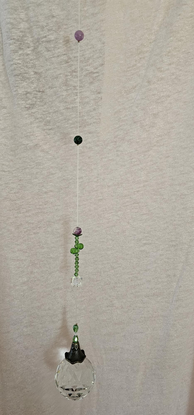 Attrape-soleil Fleur améthyste – Création Vibratoire