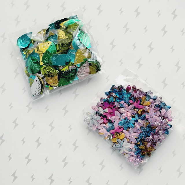 Leaf and Flower Sequins 2 Packs