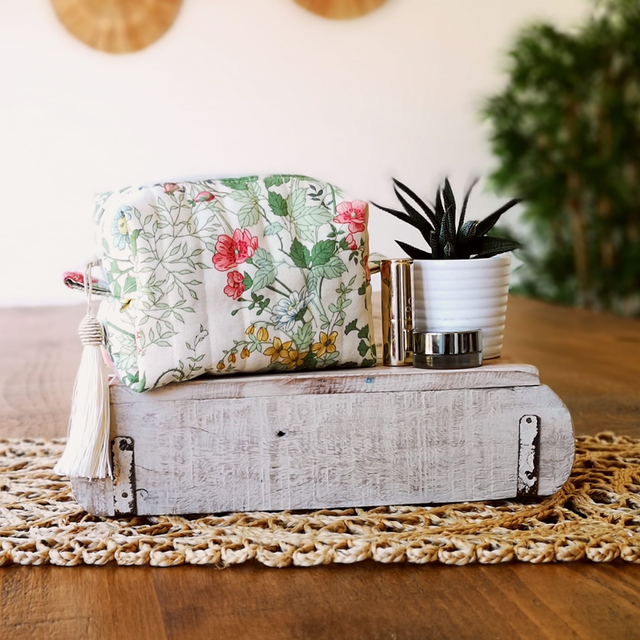 Cosmetic Bag Quilted - Vintage Butterfly