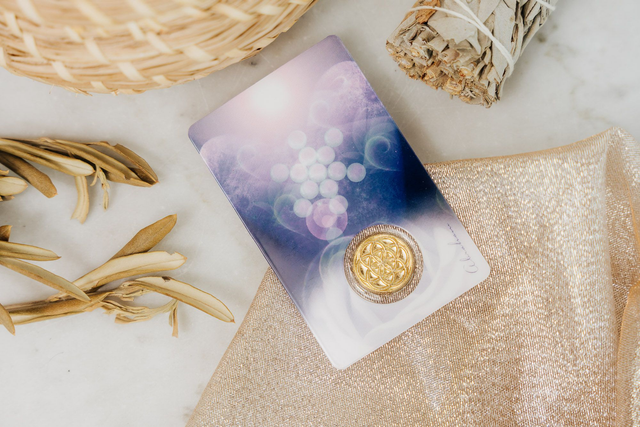 Médaille sur carte Archange Haniel