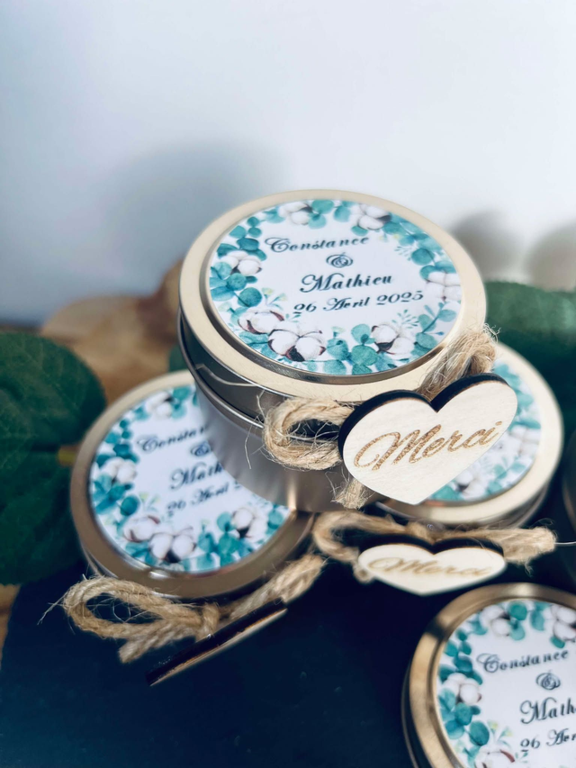 Pot métallique doré avec bougié parfumé fleur de coton  