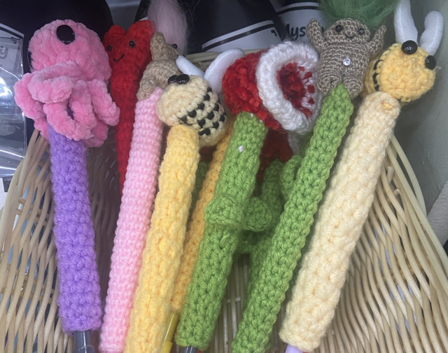 Pen Toppers -Crochet