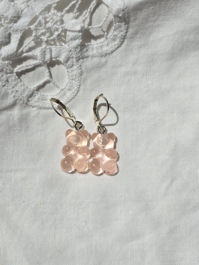 Earrings teddy gummy bears light pink