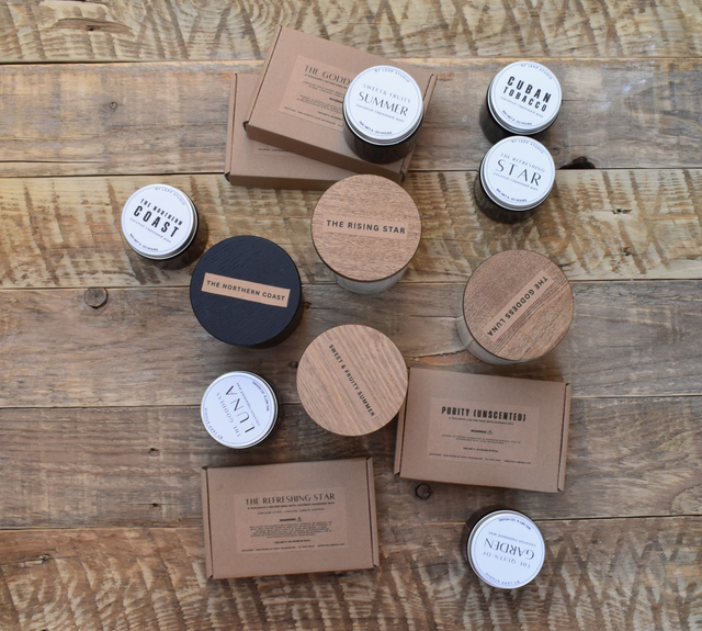 "THE GODDESS LUNA" candle 220G