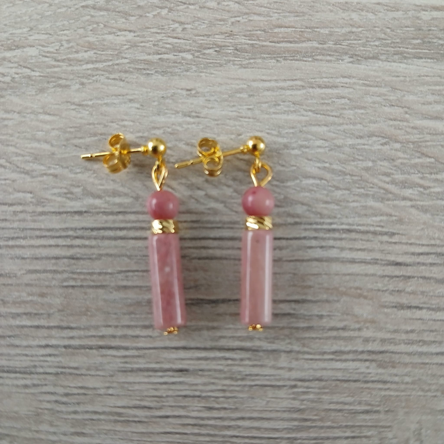 Oorbellen – Rhodoniet – goudkleurig RVS (1.284)