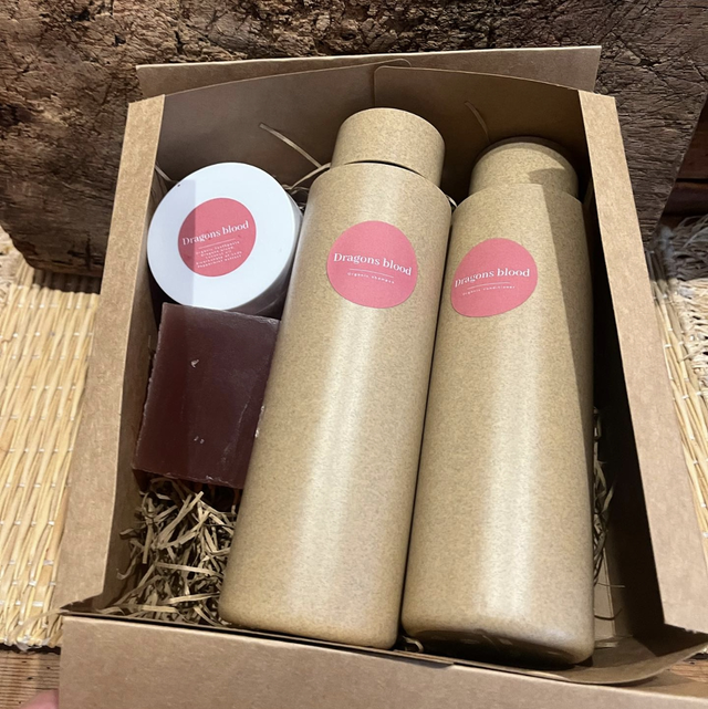 Dragons blood shampoo/conditioner/soap/toothpaste gift set 