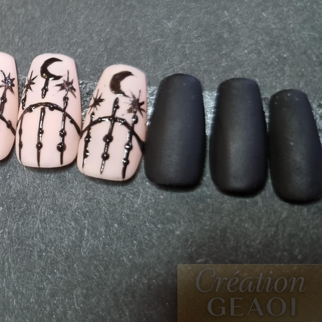 Éclat moon black little coffin xs sur commande délai de 7 jours ouvrable