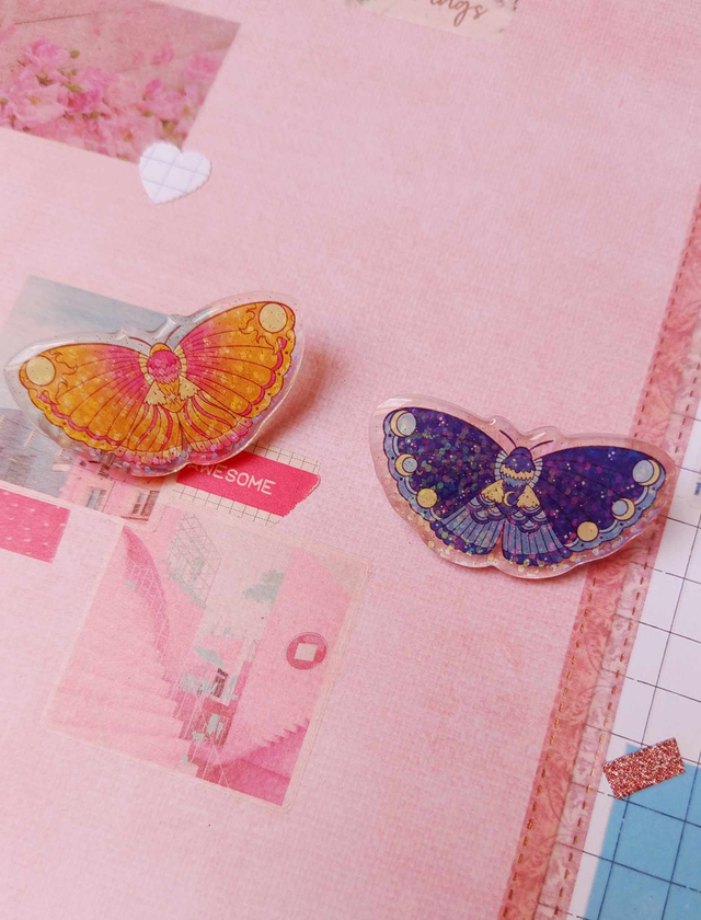 Pin's Papillons Soleil & Lune