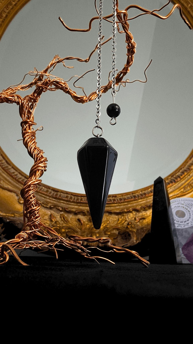 Pendule en obsidienne