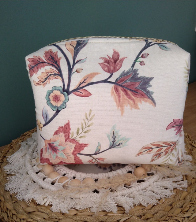 Trousse de toilette pastel 