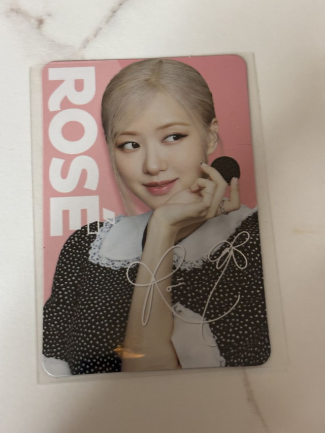 PC OFFICIEL Rosé DE BLACKPINK