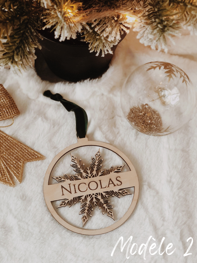 Boule de Noël "Etoile d'hiver"