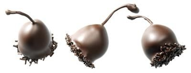 Kersen met chocolade en likeur / 8 stuks