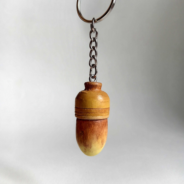 Porte clés gland jaune