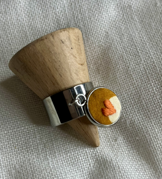 Bague brodé cœur orange (ARGENT°