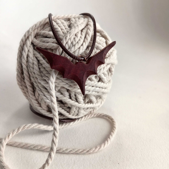 Pendentif chauve souris