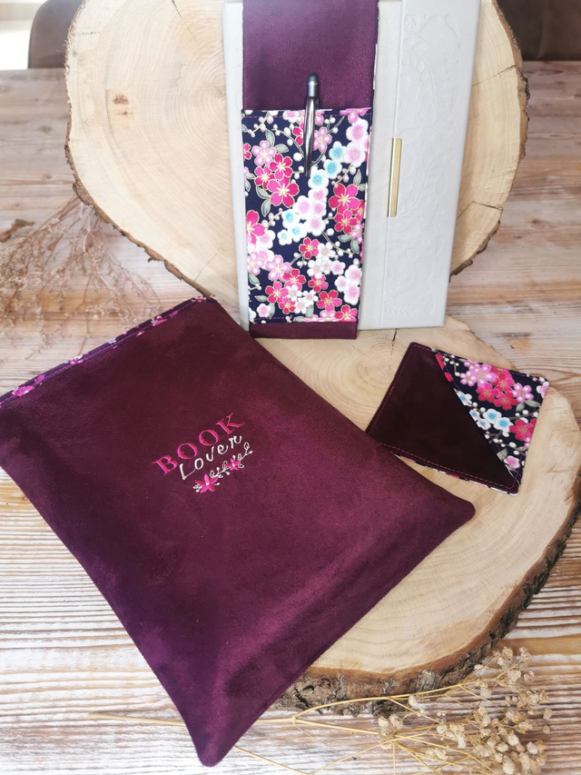 ✨Ensemble Book Lover Bordeaux ✨ Pochette à livre - Porte-Stylo - Marque-page