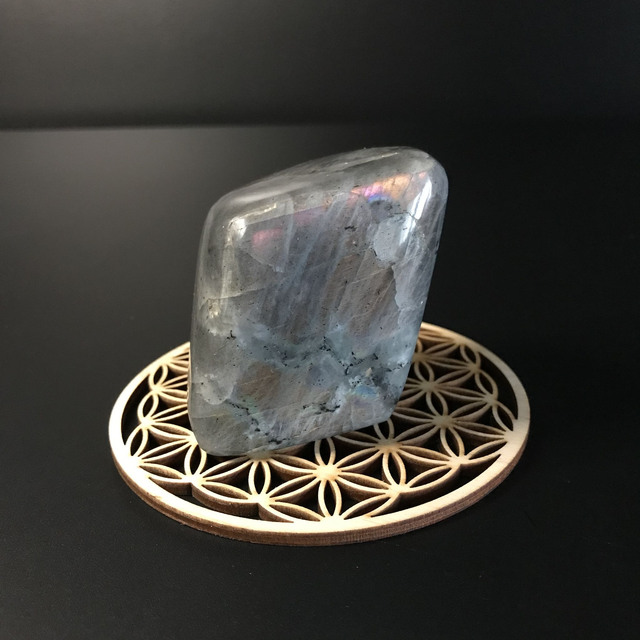 LABRADORITE VIOLETTE- Forme Libre [MADAGASCAR]