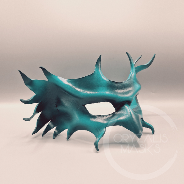 Fantasy Leather owl mask 