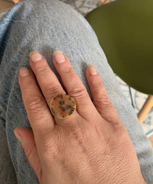 Bague avec cabochon plat 20mm en pierre naturelle Jaspe léopard dorée