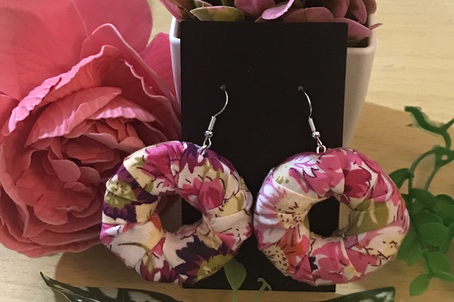 Pink Mixed Dangling Earrings-MFE07