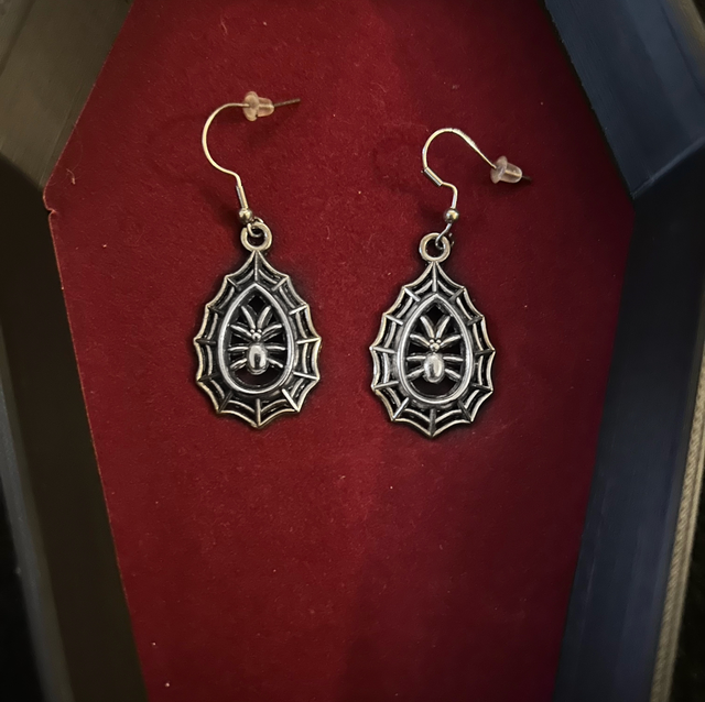 Web earrings 