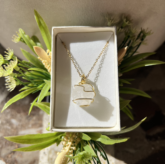 Quarzo ialino grezzo , prov : Brasile 🇧🇷, acciaio inox 