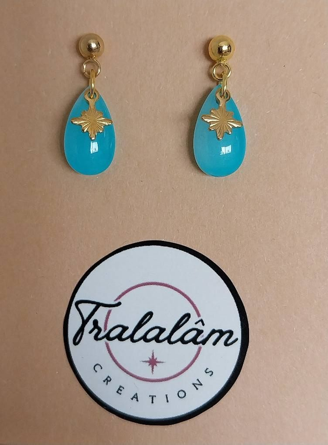 ✨ Boucles d’oreilles minimaliste Goutte Bleu Lagon étoile dorée ✨
