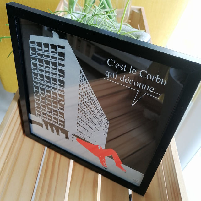 C'EST LE CORBU QUI DECONNE