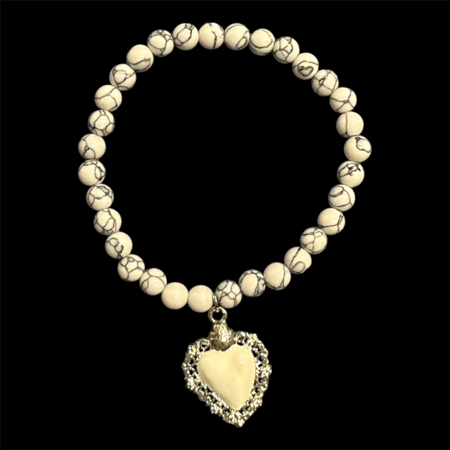 Bracciale pietre dure e cuore sacro bianco 26CAR-3
