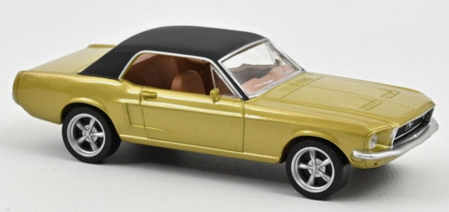 Ford Mustang gold Norev 1:43