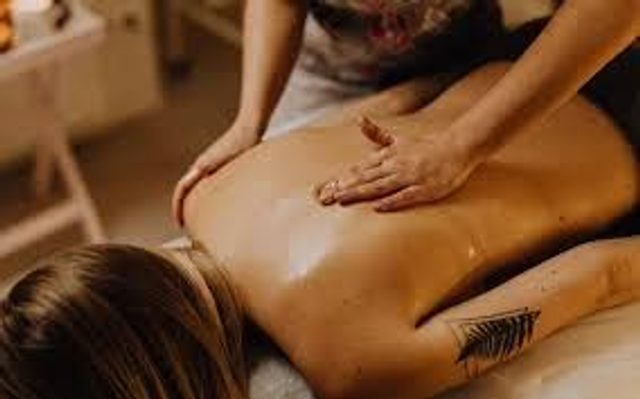 Aromatherapy Massage - 60 mins