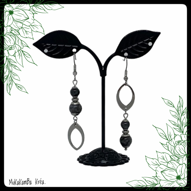 Boucles d’oreilles en acier inoxydable et perles en pierres naturelles asymétriques 