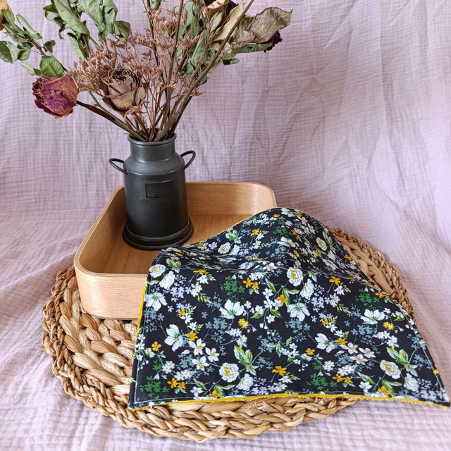 Serviette Visage Champs Fleurs Fines