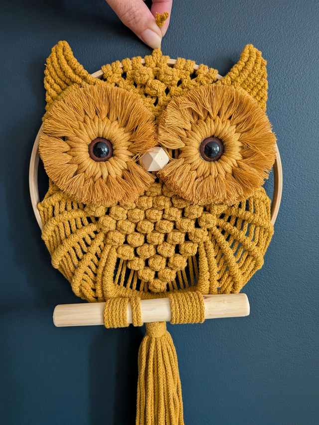 Hibou macramé "Jaune Moutarde" (Grand modèle)