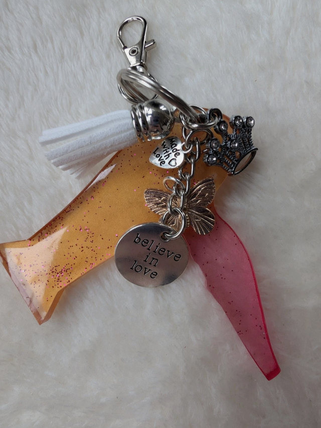 Hairdryer Keyring (Gold & Pink Design)