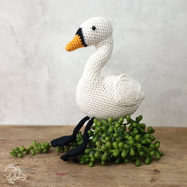 Häkelset Schwan Lilly