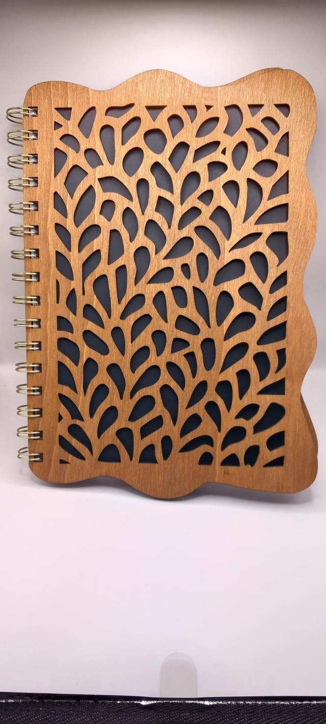 Carnet de notes, couverture bois, gouttes