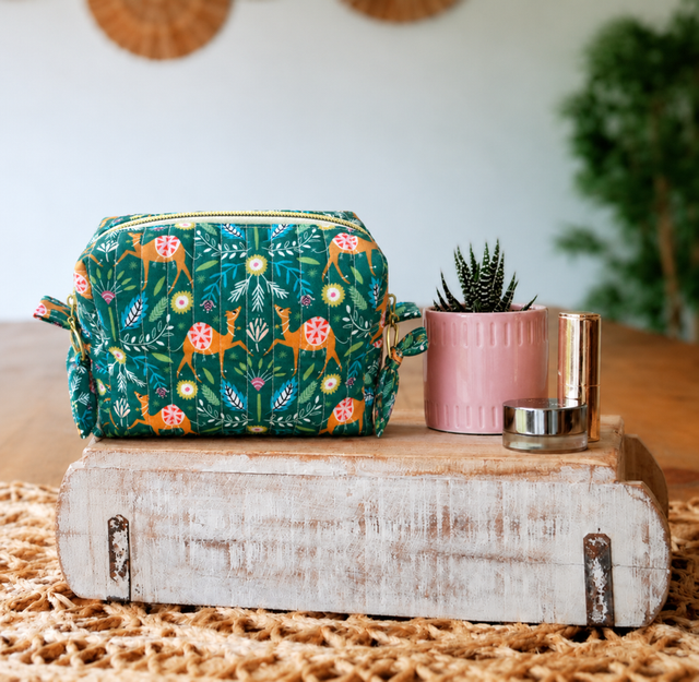 Cosmetic Bag Quilted - Camels
